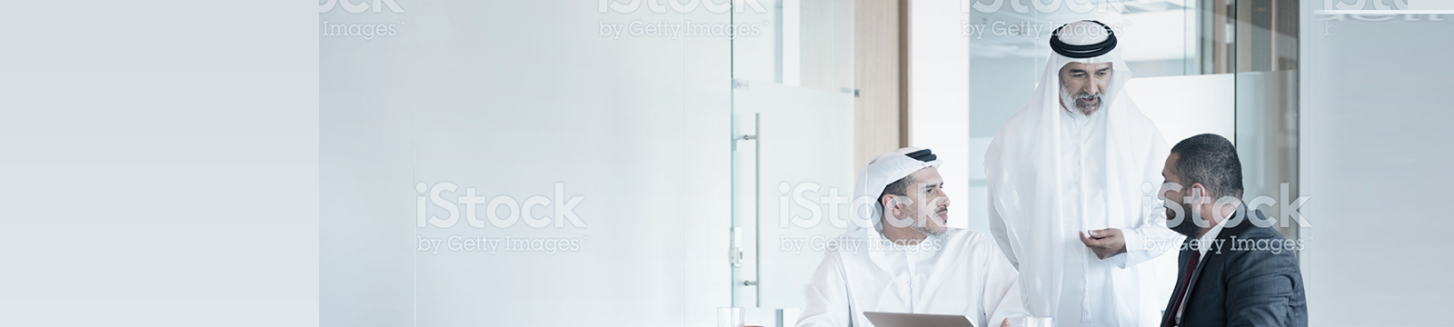 https www.istockphoto.com gb photo arab businessmen discussing at conference table gm470724782 63142957